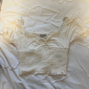 urban outfitters puff sleeve top